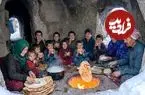 ببینید| غذای روستایی در افغانستان؛ پخت نان سنتی در غار در هوای برفی