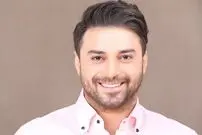 سلفی جالب بابک جهانبخش و همسرش داخل ماشین