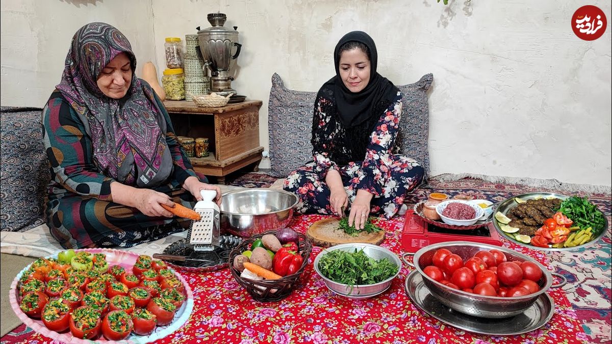 ببینید| غذای روستایی در ایران؛ پخت کتلت و تهیه ترشی گوجه