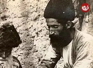 عکس| سفر به ایران قدیم؛ «عطار دستفروش» در گوشه‌ای از خیابان‌های تهران در دوران قاجار