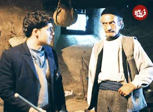 عکس| سفر در زمان؛ «کیومرث ملک مطیعی» در پشت صحنه پس از باران؛ سال 79