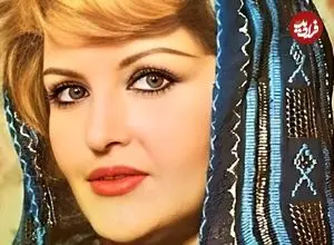 عکس| سفر در زمان؛ «پوران» خواننده مشهور قبل انقلاب در حال اجرا برای ارتشی ها؛ دهه 40