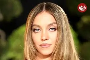 عکس| سفر در زمان؛ «سیدنی سوئینی» در هفته مد پاریس در فرانسه؛ سال 1398