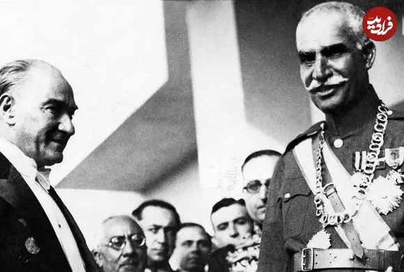 عکس| سفر در زمان؛ «رضاخان» در آخرین سال سلطنت اش؛ سال 1322