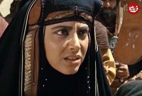 عکس؛ سفر زمان؛ چهرۀ «زن کوفی، قاصد مختار» (مختارنامه) در 50 سالگی در کنار «گلوریا هاردی»