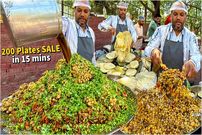 ببینید؛ غذای خیابانی در هند؛ پخت چوله کولچه در هاریانا؛ غذای محبوب هندی ها