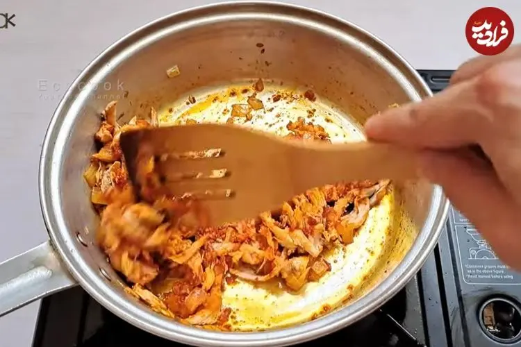 ببینید| طرز تهیه یک غذای سریع و ساده با سیب زمینی و مرغ