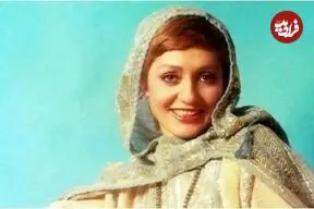 عکس| سفر در زمان؛ صابر آتشین، پدر گوگوش در جوانی و در کنار خودروی شخصی اش
