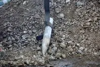 تصاویر| خنثی‌سازی پرتابه عمل‌نکرده در خیابان آزادی