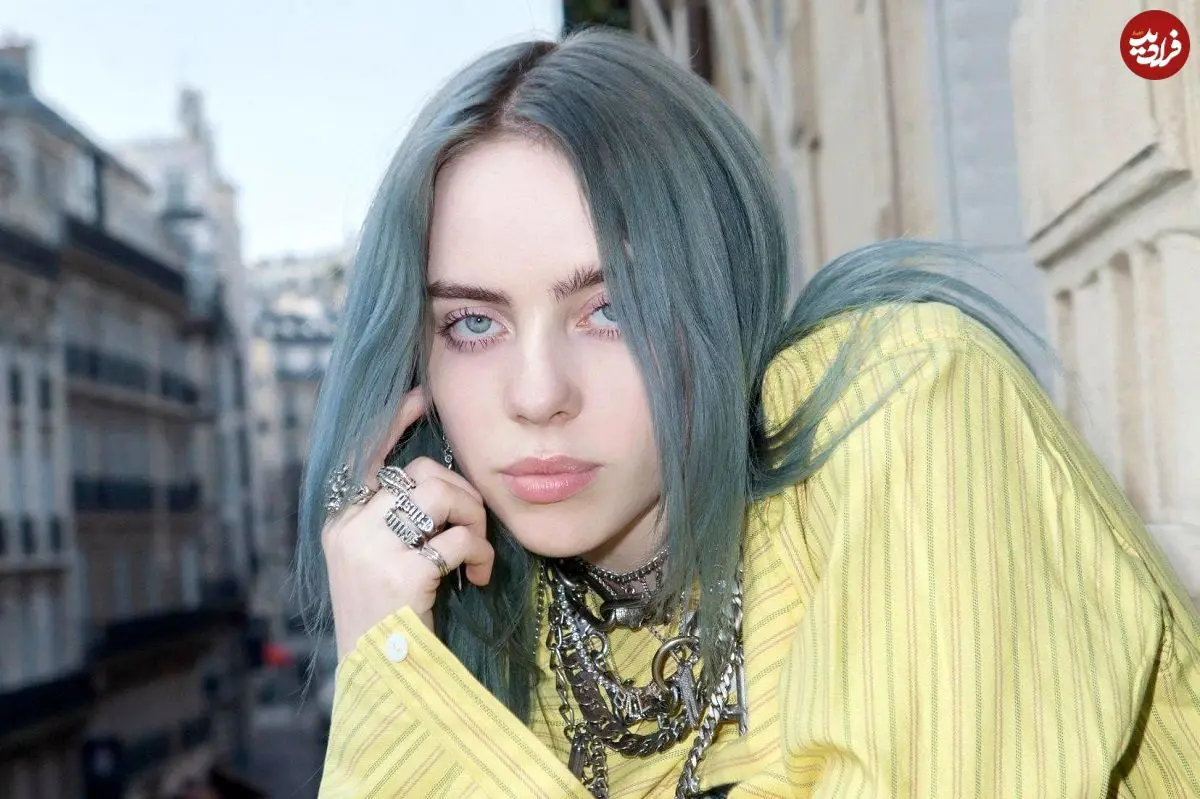 عکس| سفر در زمان؛ «بیلی آیلیش» در حال گفتگو با جیمز کوردن؛ سال 1396