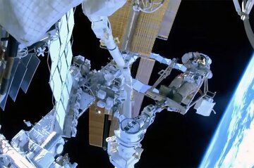 (عکس) تاریخ‌سازی فضانورد روس در ایستگاه فضایی
