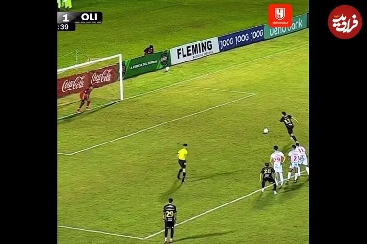 ببینید| خنده‌دارترین پنالتی سال