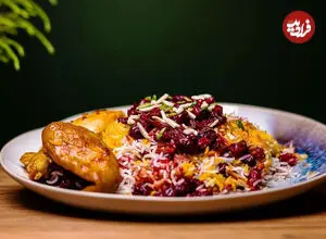 طرز تهیه آلبالو پلو با مرغ؛ راز پخت یک غذای خوش‌ عطر