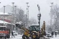 (ویدیو) ۵۶ روز بعد از زمستان؛ بارش برف در گیلان