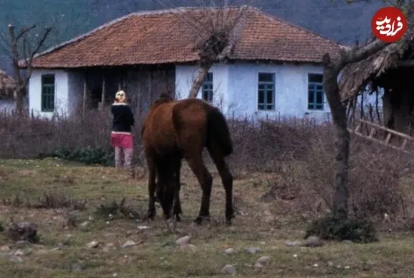عکس| سفر زمان؛ منظرۀ زیبای یک روستای کنار رودخانه در گیلان؛ سال 56