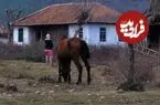 عکس| سفر زمان؛ منظرۀ زیبای یک روستای کنار رودخانه در گیلان؛ سال 56