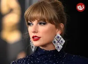 عکس| سفر در زمان؛ «تیلور سوئیفت 18 ساله» در حال اجرای سرود ملی در ورزشگاه فرست انرژی؛ سال 1386