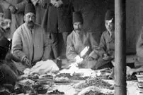 عکس| سفر زمان؛ سفرۀ سلطنتی در سرخه‌حصار در دوران ناصرالدین شاه