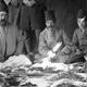 عکس| سفر زمان؛ سفرۀ سلطنتی در سرخه‌حصار در دوران ناصرالدین شاه