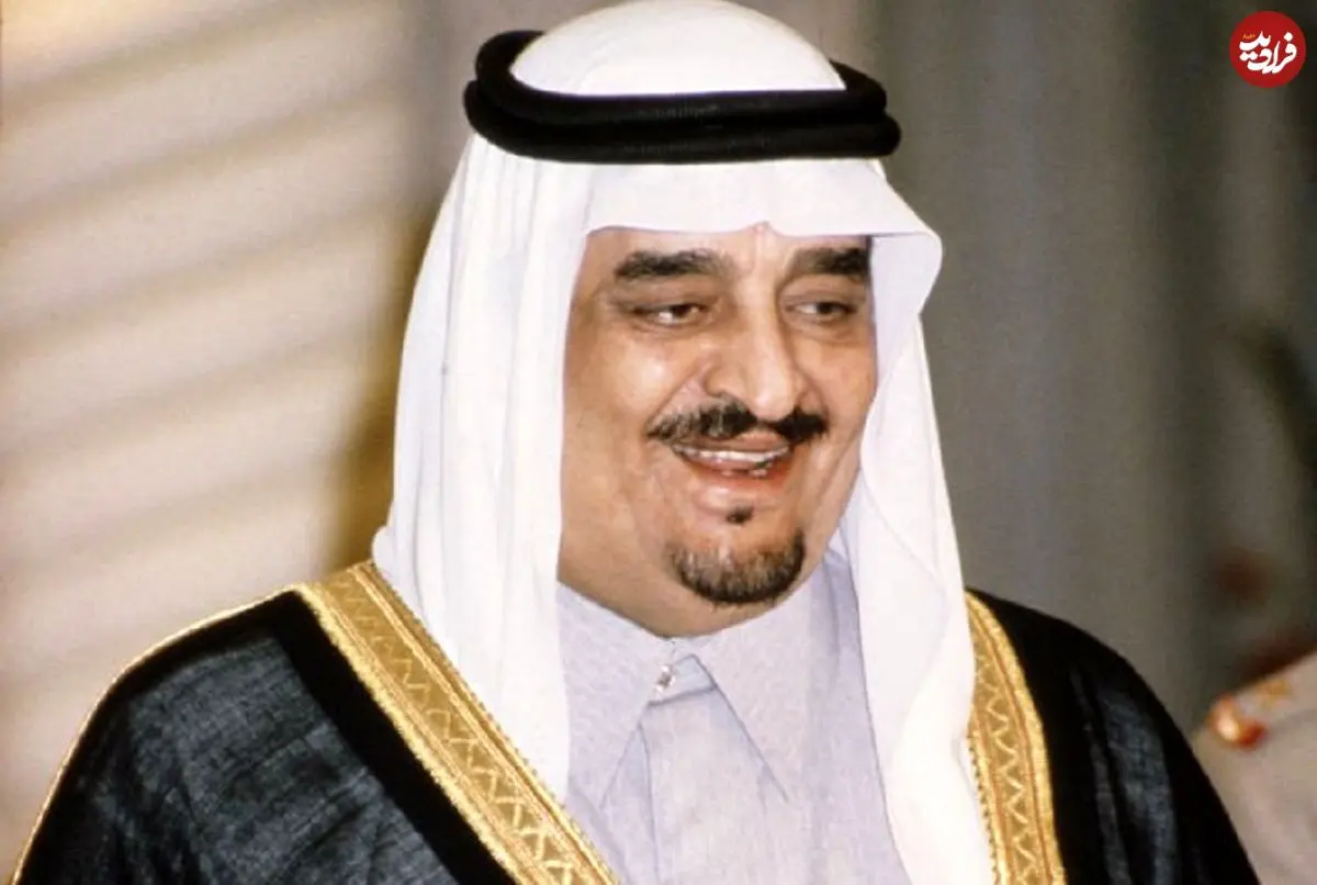 عکس| سفر در زمان؛ «ملک فهد، پادشاه عربستان» در کنار نخست وزیر انگلیس در لندن؛ سال 1354