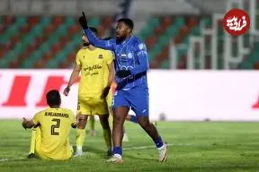 روایت مهاجم استقلال از آخرین ساعات زندگی در ایران؛ موشک در چند قدمی ما منفجر شد