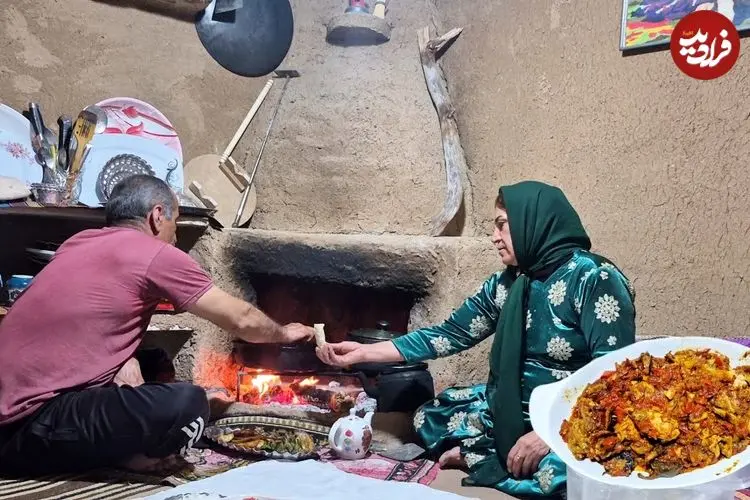 ببینید| غذای روستایی در ایران؛ پخت خورشت بادمجان و مرغ در خانه ای روستایی