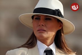 عکس| سفر در زمان؛ «ملانیا همسر سوم دونالد ترامپ» در نمایش مد کارولینا هررا در نیویورک؛ سال 1378