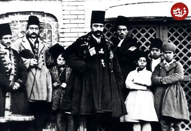 عکس‌هایی از دربار ناصرالدین شاه؛ از آبدارخانه تا سرایدارخانه