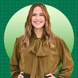 جنیفر گارنر از دو اسموتی رنگارنگ و مغذی رونمایی کرد؛ کدام‌یک سالم‌تر است؟