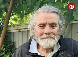 عکس| سفر به گذشته؛ «بهروز وثوقی» با تیپ متفاوت و در حال سیگار کشیدن در جوانی؛ دهه 50