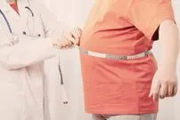 این دو نوشیدنی چربی‌های شکم تان را ذوب می‌کند