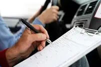 داوطلبی که بعد از ۱۲۸ بار مردودی هنوز برای گواهینامه می‌جنگد!