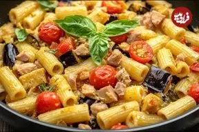 ببینید| طرز تهیه پاستا تن ماهی و بادمجان؛ یک غذای مدیترانه ای و خوشمزه 