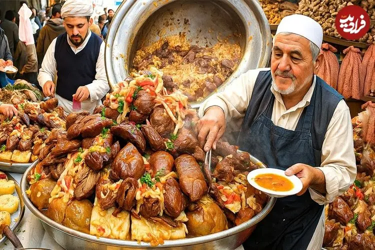 ببینید| غذای خیابانی در افغانستان؛ پخت کابلی پلو با 100 کیلو برنج و 20 کیلوگرم گوشت در کابل