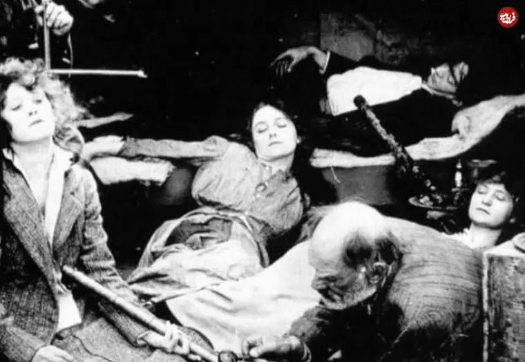 عکس‌های دیده‌نشده از «شیره‌کش‌خانه‌های آمریکا»؛ بیش از یک قرن قبل