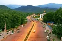 عکس| سفر زمان؛ عبور یک گاری از یک جاده روستایی در استان گلستان؛ سال 1306