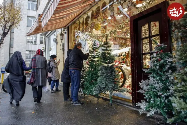 ببینید؛ حال و هوای کریسمس در خیابان‌های تهران