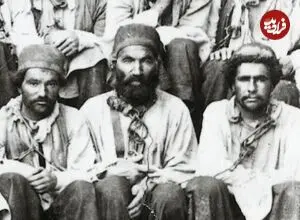 عکس| سفر زمان؛ عکس یادگاری «دستۀ راهزن‌ها» قبل از اعدام؛ دوران قاجار