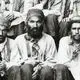 عکس| سفر زمان؛ عکس یادگاری «دستۀ راهزن‌ها» قبل از اعدام؛ دوران قاجار