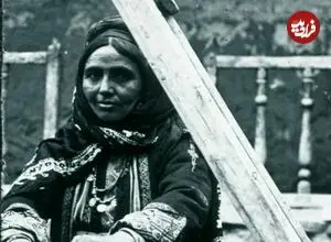 عکس| سفر به ایران قدیم؛ زنان ارمنی در حال «کره گرفتن»؛ 120 سال قبل