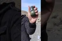 (ویدئو) اگر نارنجک کنار کلاه ایمنی منفجر شود، چه اتفاقی می افتد؟