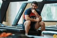 (ویدیو) هدیه جالب کشتی‌گیر افغان به حسن یزدانی