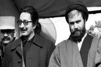 عکس؛ سفر در زمان؛ «بنی‌صدر با لباس نظامی در کنار مصطفی چمران»؛ دهه 60