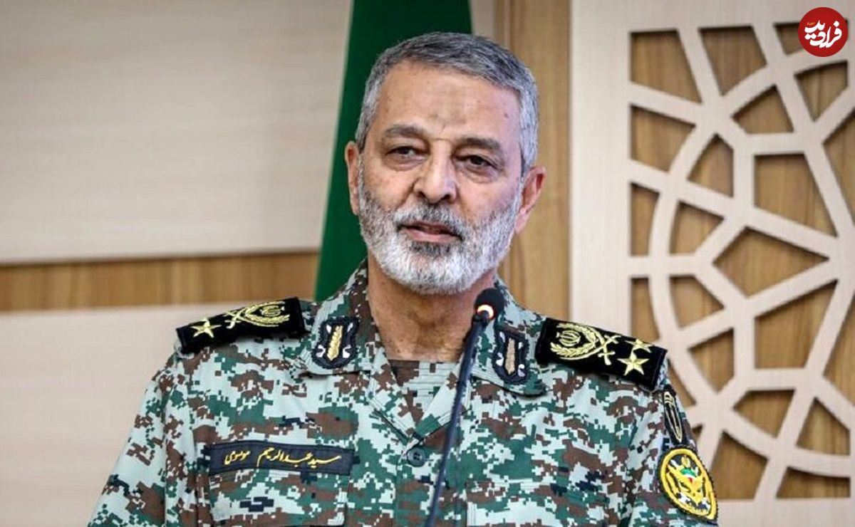 عکس؛ سفر به تاریخ؛ «امیر عبدالرحیم موسوی» با ماسک در کنار «سید ابراهیم رئیسی»؛ سال 1401