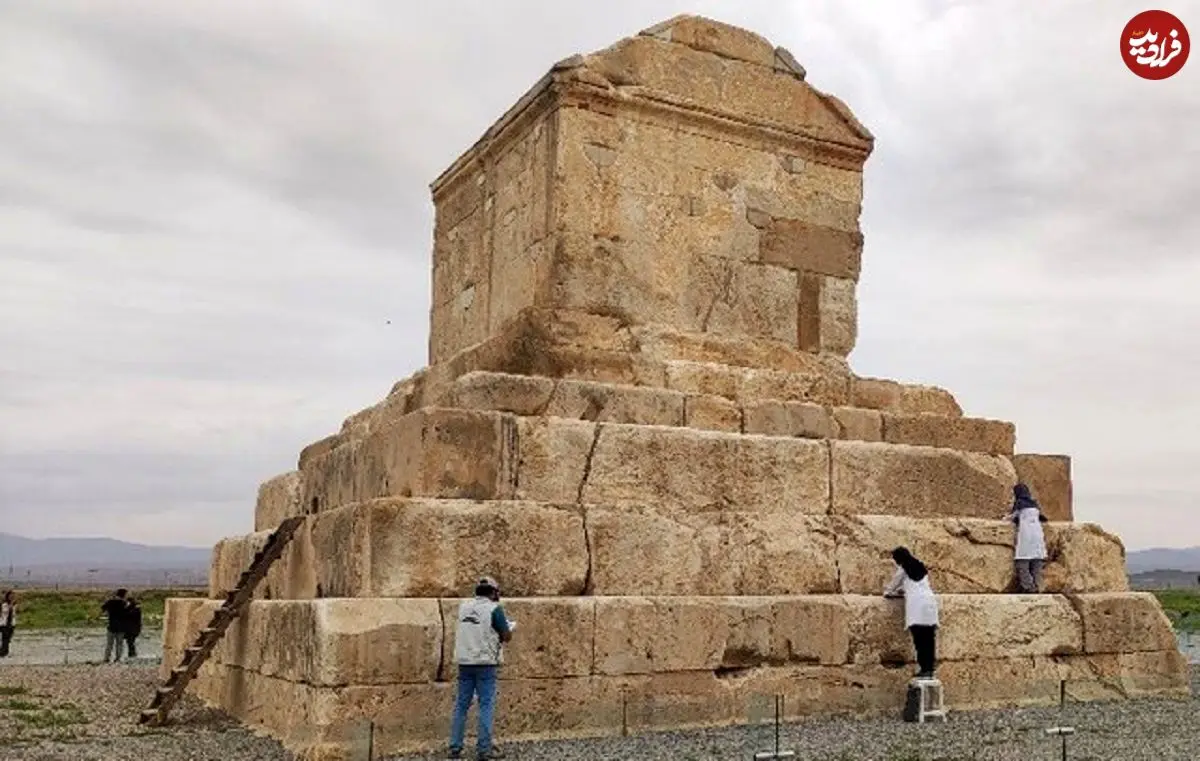 چرا در شهرهای ایران ردّی از «کوروش» و «مهرگان» نیست؟