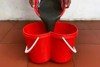 ببینید| مراحل ساخت یک گلدان دوقلو با سیمان و سطل پلاستیکی