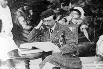 سفر در زمان؛ خاطرات ناصرالدین‌شاه: توی کالسکه کتاب «گلستان و بوستان» شیخ را می‌خواندم