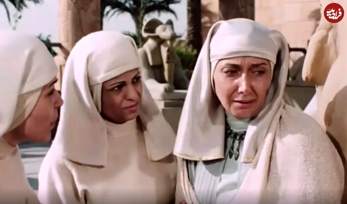 عکس| سفر در زمان؛ «زلیخا» در پشت صحنه کنسرت علی زندوکیلی؛ دهه 90