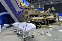 تصاویر| چین از یک موشک کروز پنهانکار و کوچک برای جنگنده‌های J-20 و J-35 رونمایی کرد