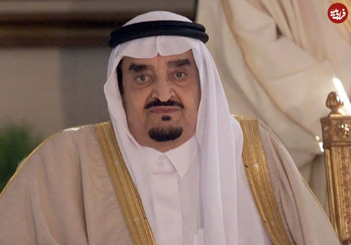 عکس| سفر در زمان؛ «ملک فهد، پادشاه عربستان» در حال گفتگو با نخست وزیر انگلیس؛ سال 1354